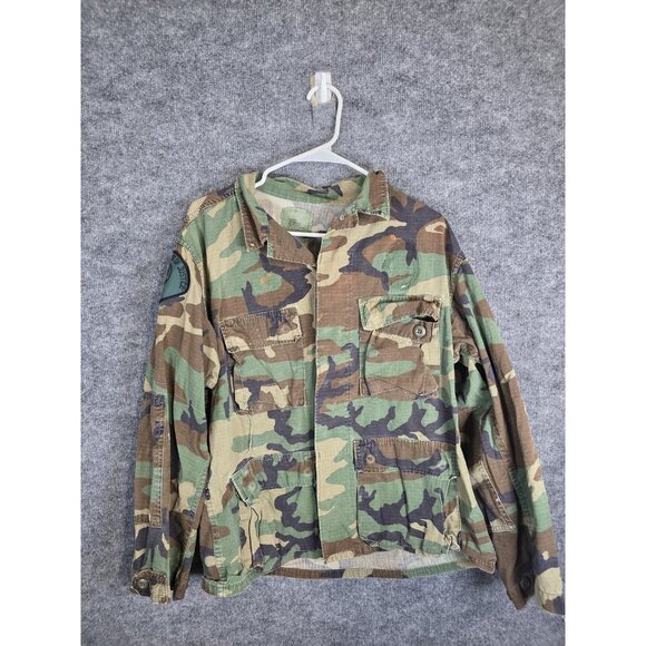 Vintage US Army Jacket Mens Medium Short Woodland Camo Military Coat 80s 90s - Picture 1 of 7